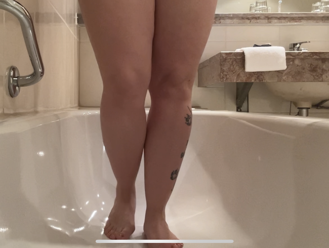Thumbnail of The tub was refined in the hotel