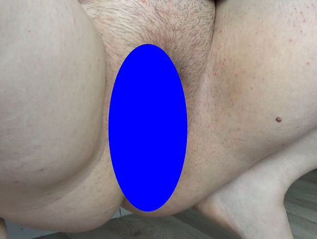 Thumbnail of My stubble pussy pisses for you