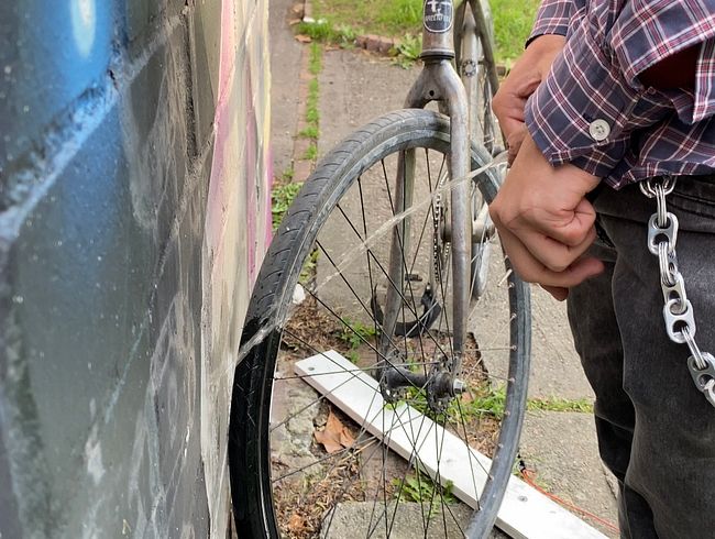 Thumbnail of A bike ride with a lot of urine