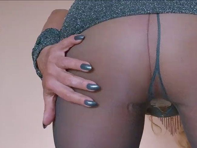 Thumbnail of Oh, so much peeing