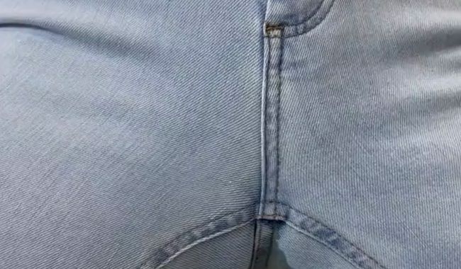 Thumbnail of I'll wet my jeans for you ??