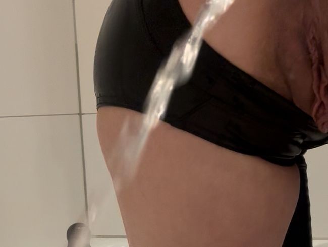Thumbnail of Hot shower games...it gets really wet! Golden shower and anal douching